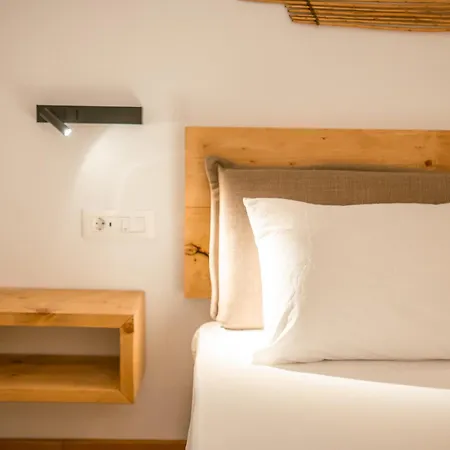 Morpheas Ii Apartment